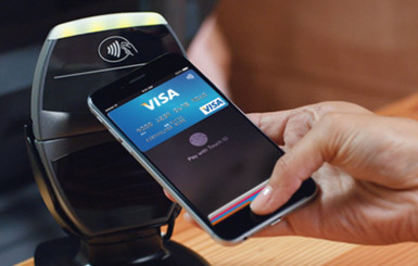 Visa и Приватбанк превращают смартфон в кошелек