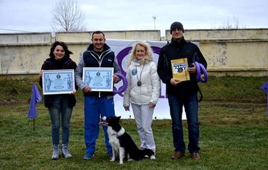 Запорожская собака побила мировой рекорд по прыжкам
