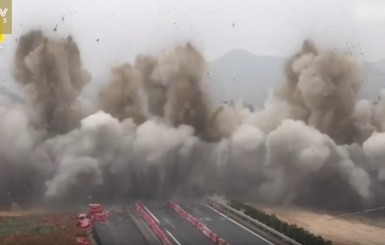 В Китае мост взорвали с помощью 240 килограммов взрывчатки 