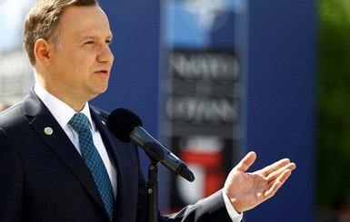 Президент Польши провел встречу с оппозицией