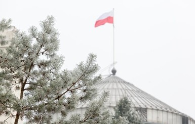 Сейм Польши снял ограничения на доступ журналистам в парламент 