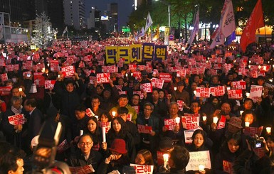 Жители Южной Кореи снова митинговали против президента