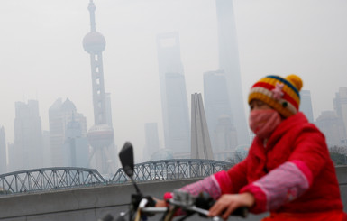 Пекин утонул в густом смоге