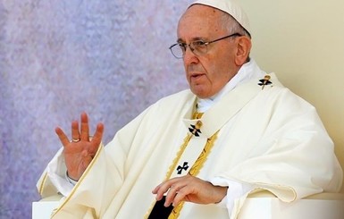 Папа Римский обеспокоен тяжелой гуманитарной ситуацией в Украине