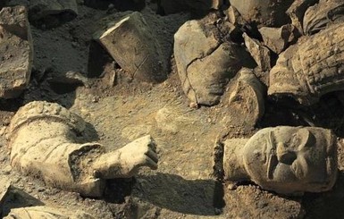 В Китае строители нашли древнюю усыпальницу