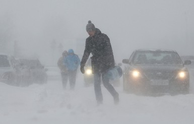 В Киеве объявили штормовое предупреждение на пятницу, 13 января