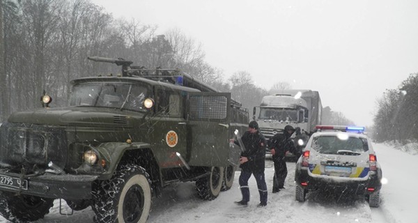 В четырех областях Украины уровень аварийности на дорогах остается критическим