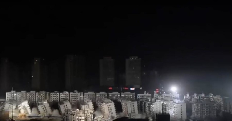 В Китае снос 19 зданий за 10 секунд показали на видео