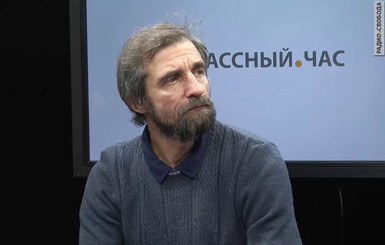 В Москве директор школы и его заместитель более 20 лет домогались учениц