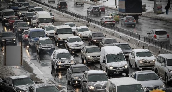 Критический уровень аварийности на дорогах зафиксирован в девяти областях