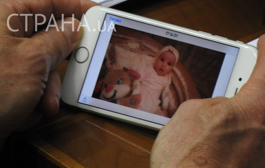 Юлия Тимошенко впервые показала внучку Еву