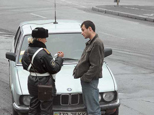 Киевских водителей штрафуют по несуществующим правилам 