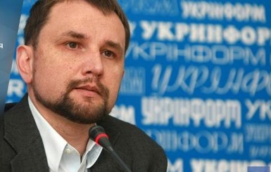 В Киеве напали на директора Института памяти Вятровича