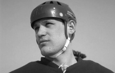Ушел из жизни легендарный советский хоккеист Владимир Петров