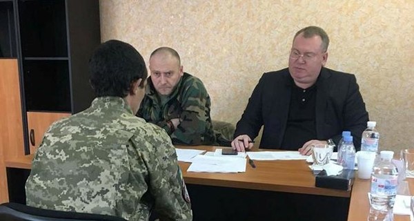 Ярош и глава Днепропетровской ОГА Резниченко вместе принимают граждан