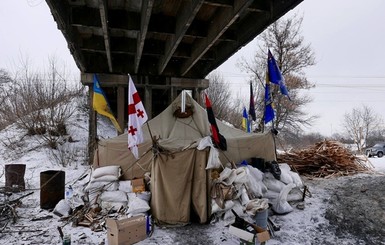 СБУ задержала 43 человека с оружием в районе блокады Донбасса