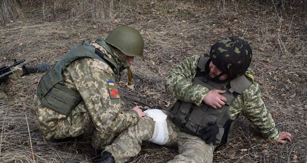 В зоне АТО во время обстрела ранен подросток