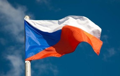 Украинское посольство осудило визит депутата Чехии в Крым