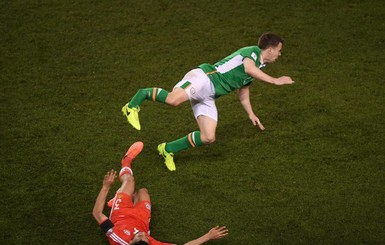 Капитан сборной Ирландии получил жуткую травму в матче отбора на ЧМ-2018