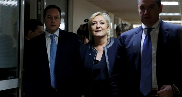 Мари Ле Пен предрекла гибель Евросоюза 