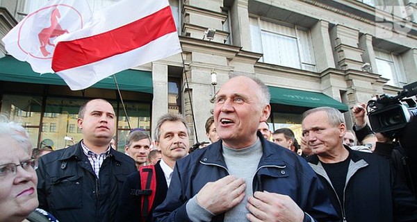 Пропавшего оппозиционера Статкевича выпустили из СИЗО КГБ