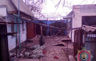 Обстрел Красногоровки: повреждены семь жилых домов
