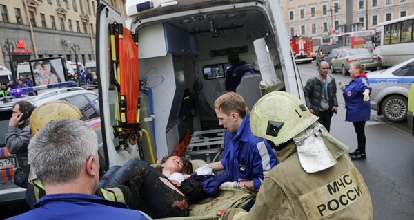 От взрыва в метро Петербурга погибли от 9 до 12 человек