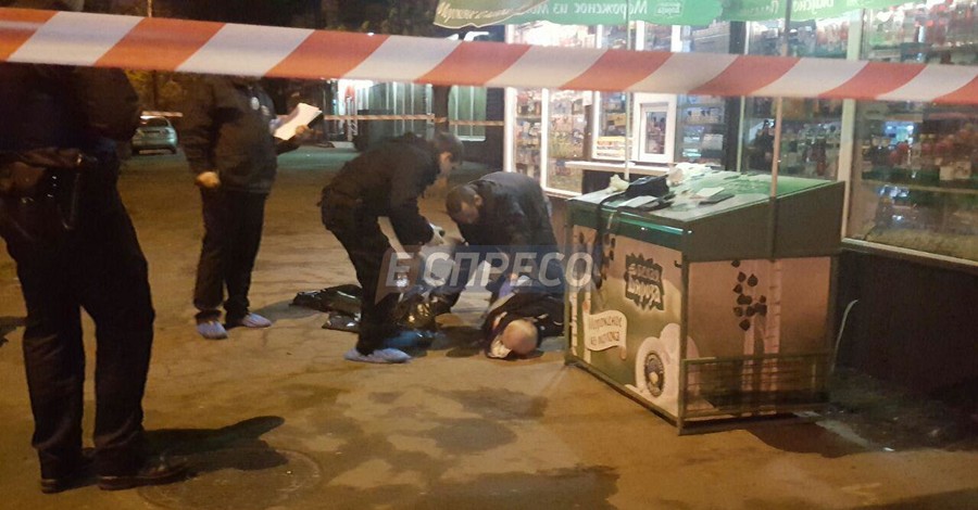 В Киеве ночью убили таксиста: после ранений он смог уехать и попросить помощи 