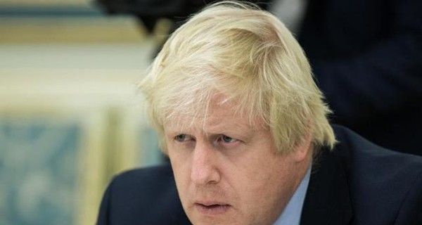 В России прокомментировали отмену визита британского министра