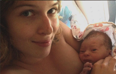 В Инстаграм набирает популярность паблик, показывающий роды и материнство без прикрас