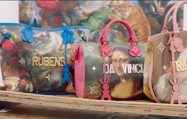 Louis Vuitton презентовал коллекцию сумок в Лувре