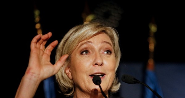 Во Франции следователи потребовали лишить Марин Ле Пен парламентского иммунитета