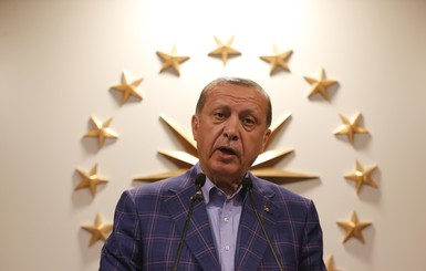 Эрдоган заявил о победе в референдуме и заговорил о введении смертной казни