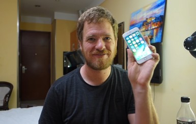 Американец собрал iPhone 6s из китайских запчастей