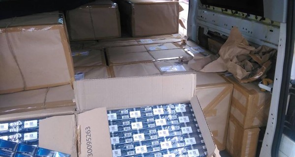 На Закарпатье служебная собака поймала на контрабанде монгольского дипломата