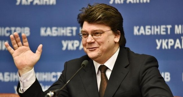Министр спорта Жданов удивил размером своей зарплаты