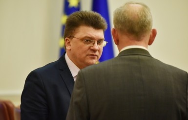 Два министра готовы взять Мартыненко на поруки