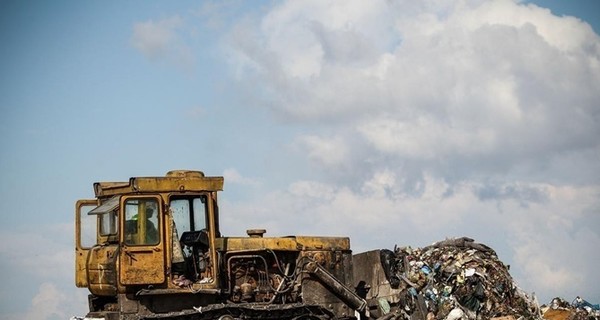 Львовскую гору мусора заметили в британской The Guardian