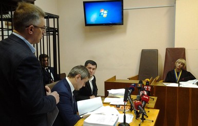 Суд по делу Насирова продолжат утром, после того как его прооперируют