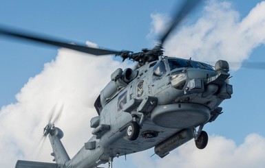 У острова в Тихом океане разбил американский военный вертолет