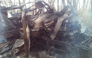 В Донбассе подорвался автомобиль, погиб военный