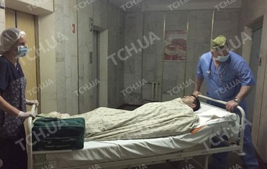 После операции Насиров оказался в реанимации