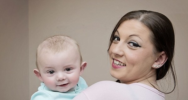 В Британии женщина пережила 16 выкидышей, прежде чем впервые стать мамой