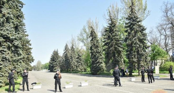 На митинге в Одессе задержали четверых человек