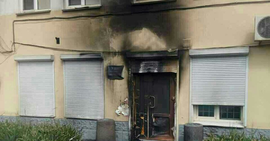 В Днепропетровской области подожгли два офиса 