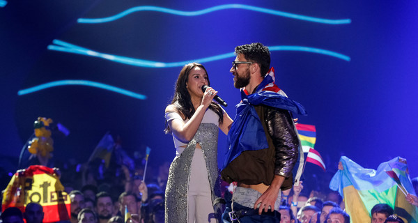 Евровидение-2017: зритель выбежал на сцену и снял штаны во время выступления Джамалы