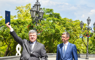 В Одессе Порошенко покритиковал бывшего губернатора Саакашвили