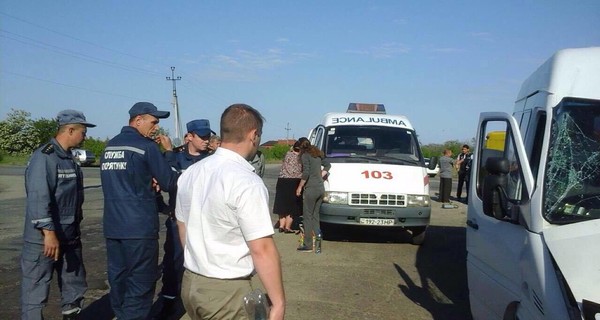 В ДТП под Мелитополем пострадали 32 человека