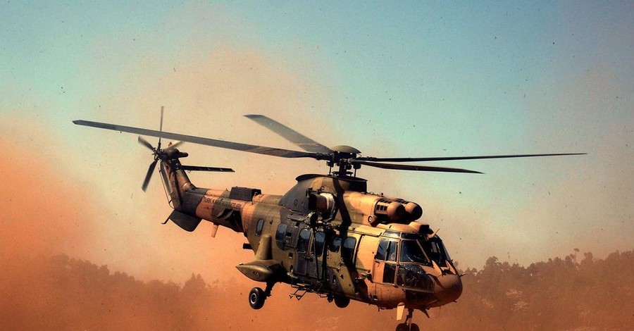 В Турции разбился военный вертолет, погибли 12 человек