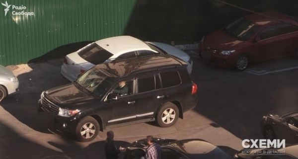 В СБУ отреагировали на расследование об авто сотрудников за 50-70 тысяч долларов
